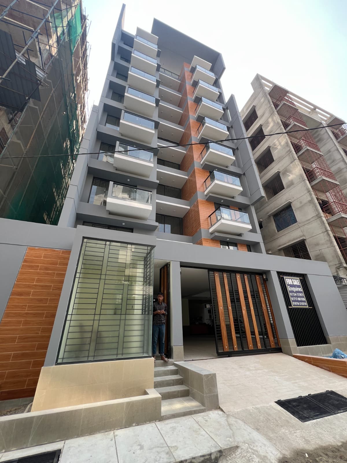 Ready 2,170 sqft Building for Sale in Block K, Bashundhara R/A | Community Space, Lift & Generator