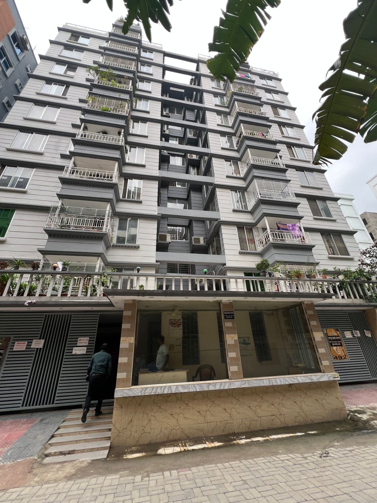 Ready 1,920 sqft 3 Bed Flat for Sale in Block J, Bashundhara R/A | Terrace, Community Space