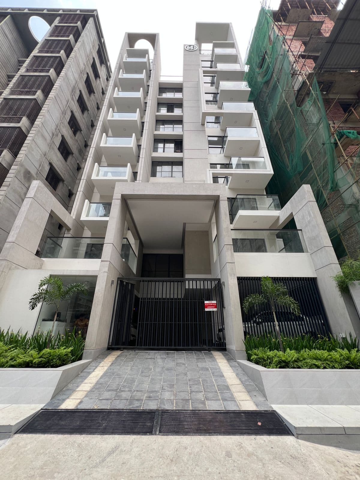 Ready 2,000 sqft 3 Bed Flat for Sale in Block A, Bashundhara R/A | Terrace, Community Space